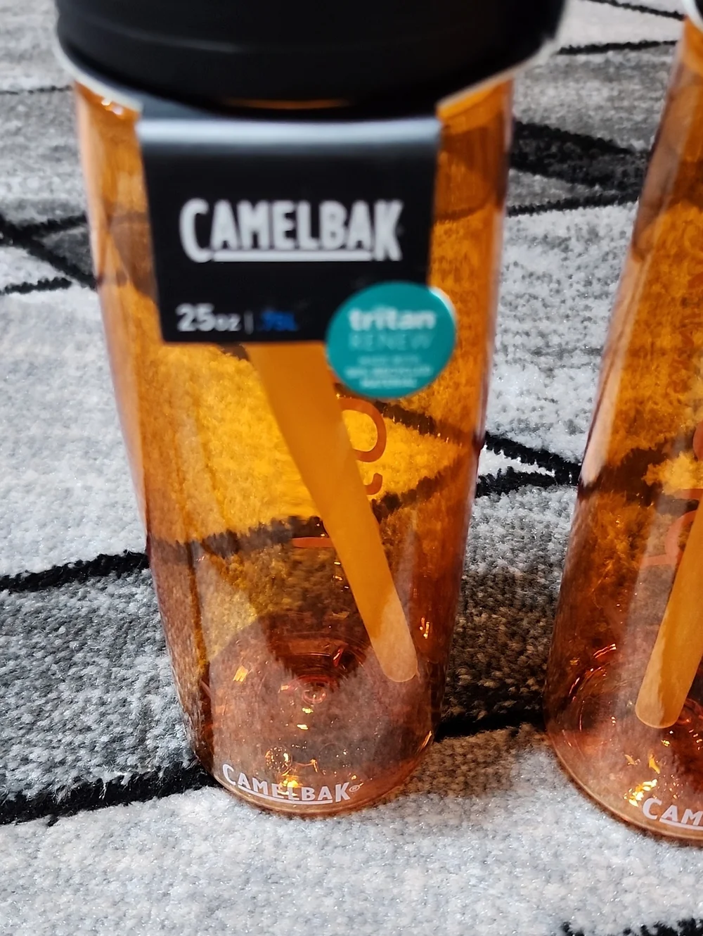CAMELBAK EDDY HYDRATION W/ TRITAN RENEW ORANGE/BLACK SET-OF-2 WATER BOTTLES